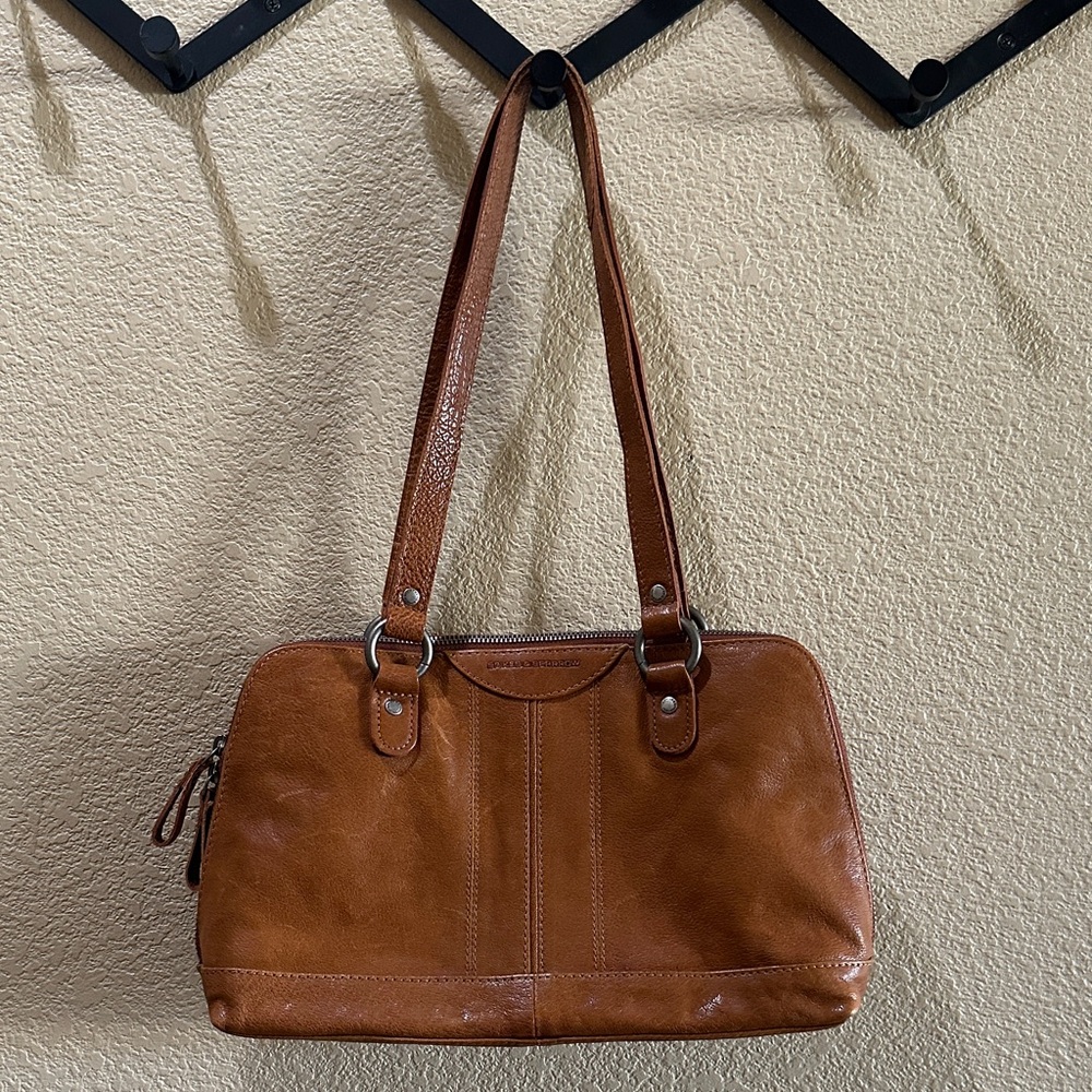 Chic Brown 100% Genuine Leather Shoulder Bag